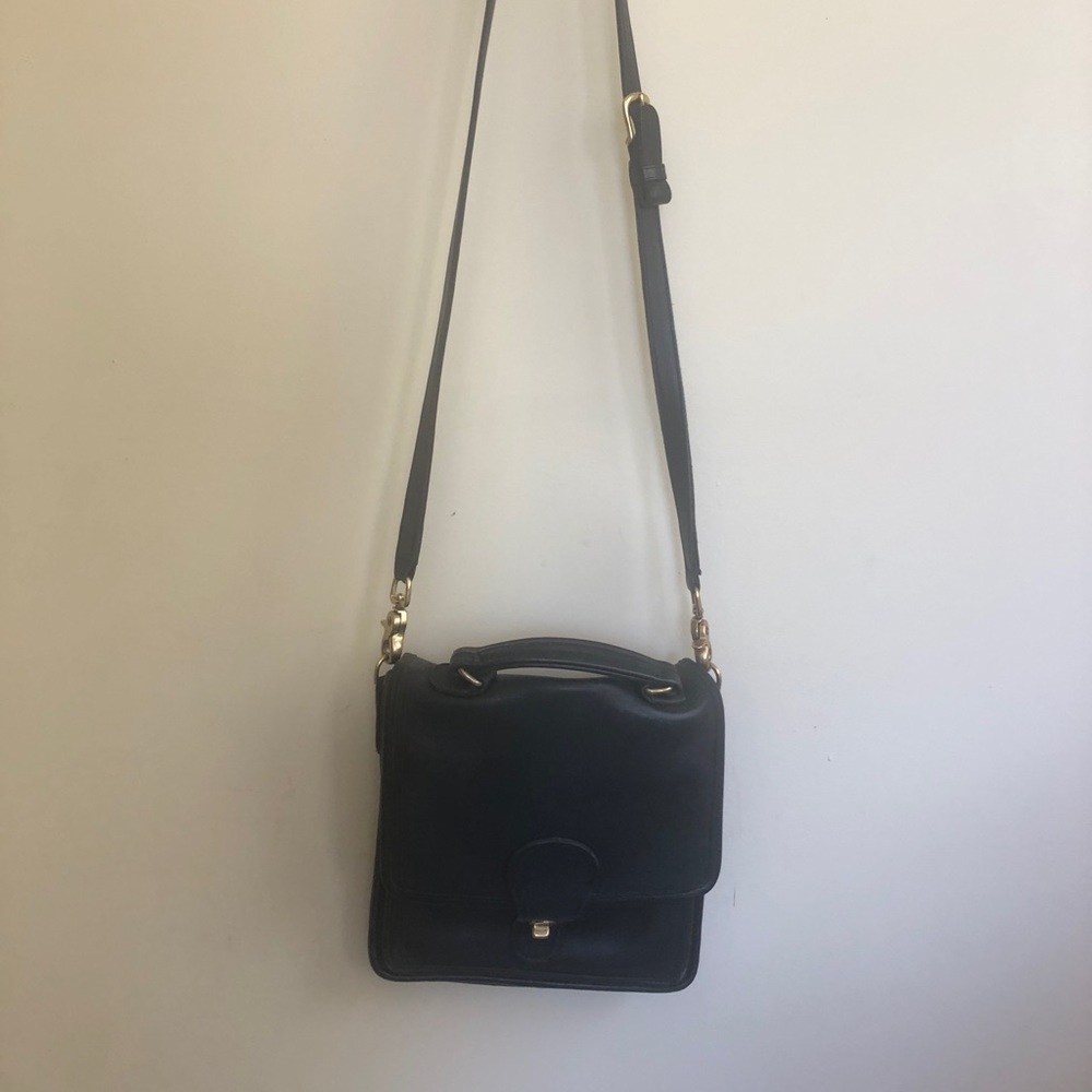 Vintage Coach shoulder bag